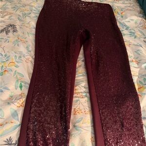 Chico’s slimming Juliet sequent ankle Stretch pants in Deep raisin size 0/4 NWT